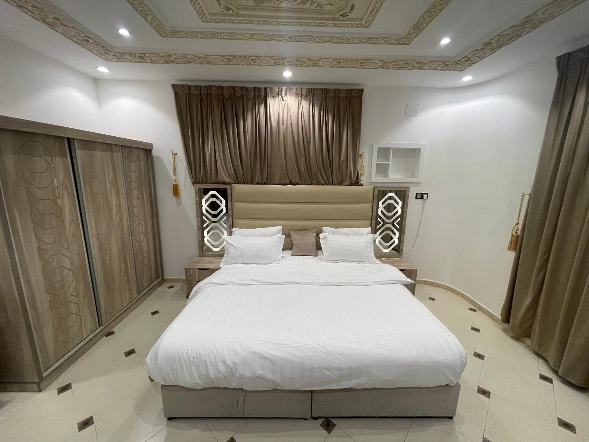 Friday Suites Al Ula Eksteriør bilde